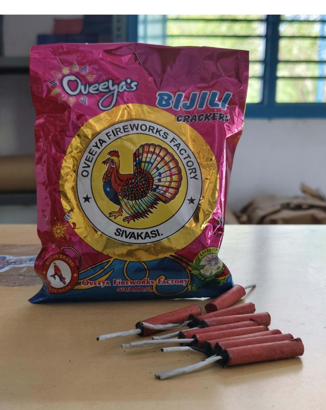 BIJILI CRACKERS