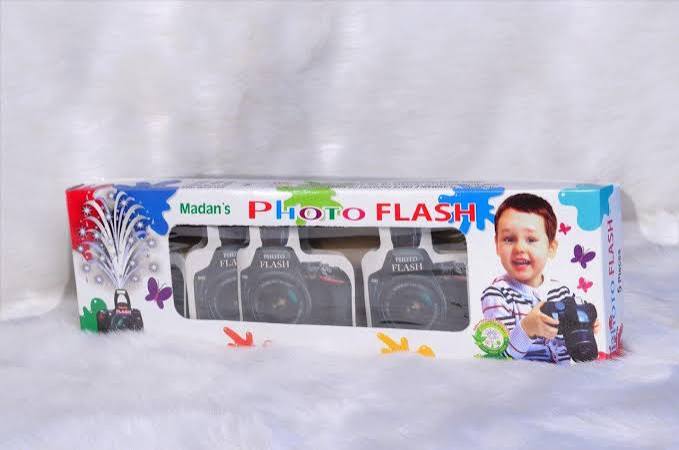 PHOTO FLASH